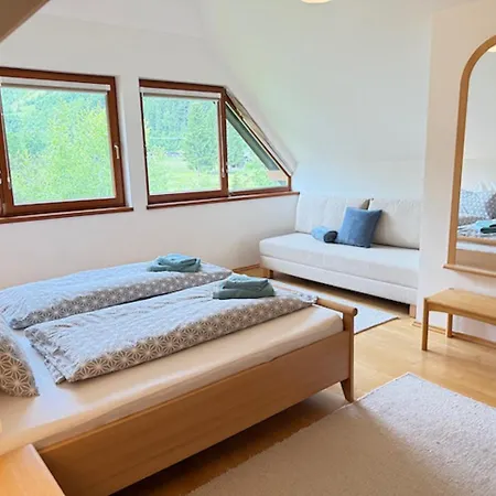 斯努克别墅 - 红色度假屋