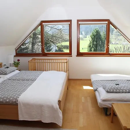 斯努克别墅 - 红色度假屋 巴德加斯坦