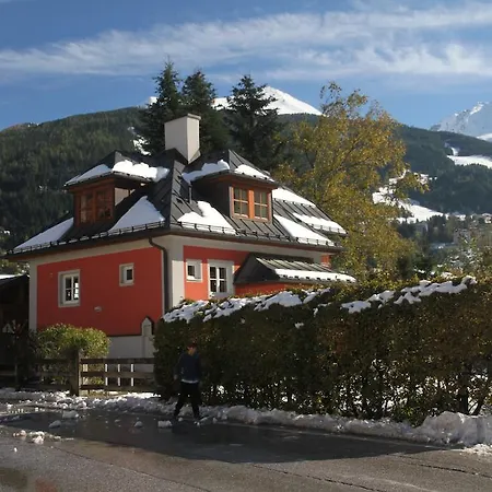 Schnuck - Rote Semesterbostad Bad Gastein